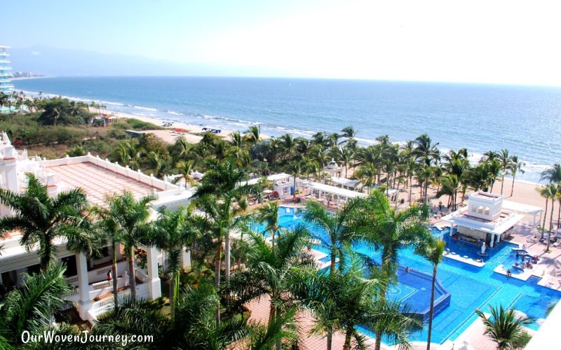 This all inclusive resort in Puerto Vallarta has one of the best Mexican beaches for families on vacation.