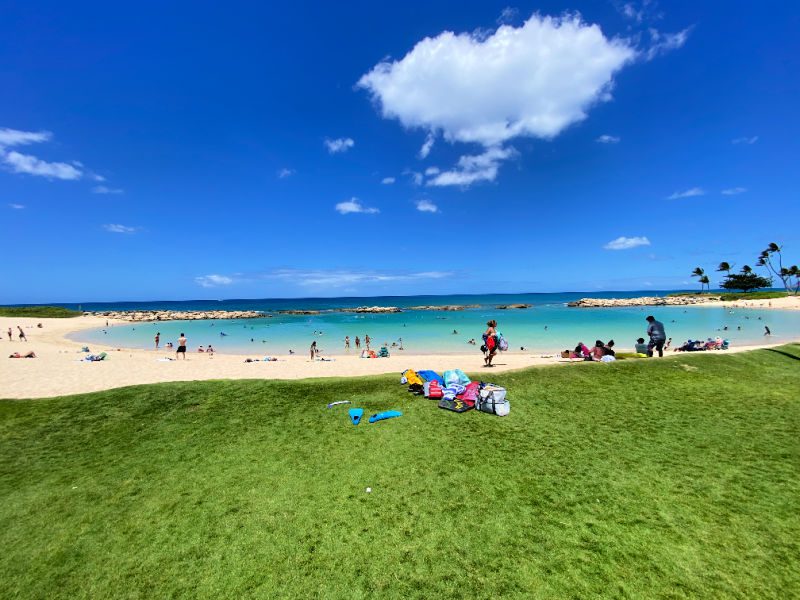 Ko Olina lagoon 1 has a large sandy area to play in