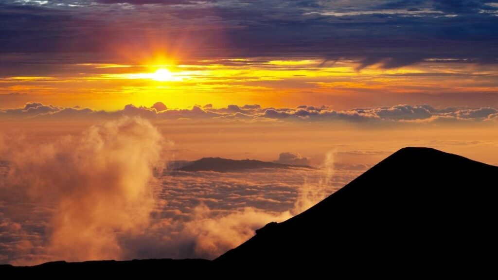 sunset at Haleakala Summit in Maui