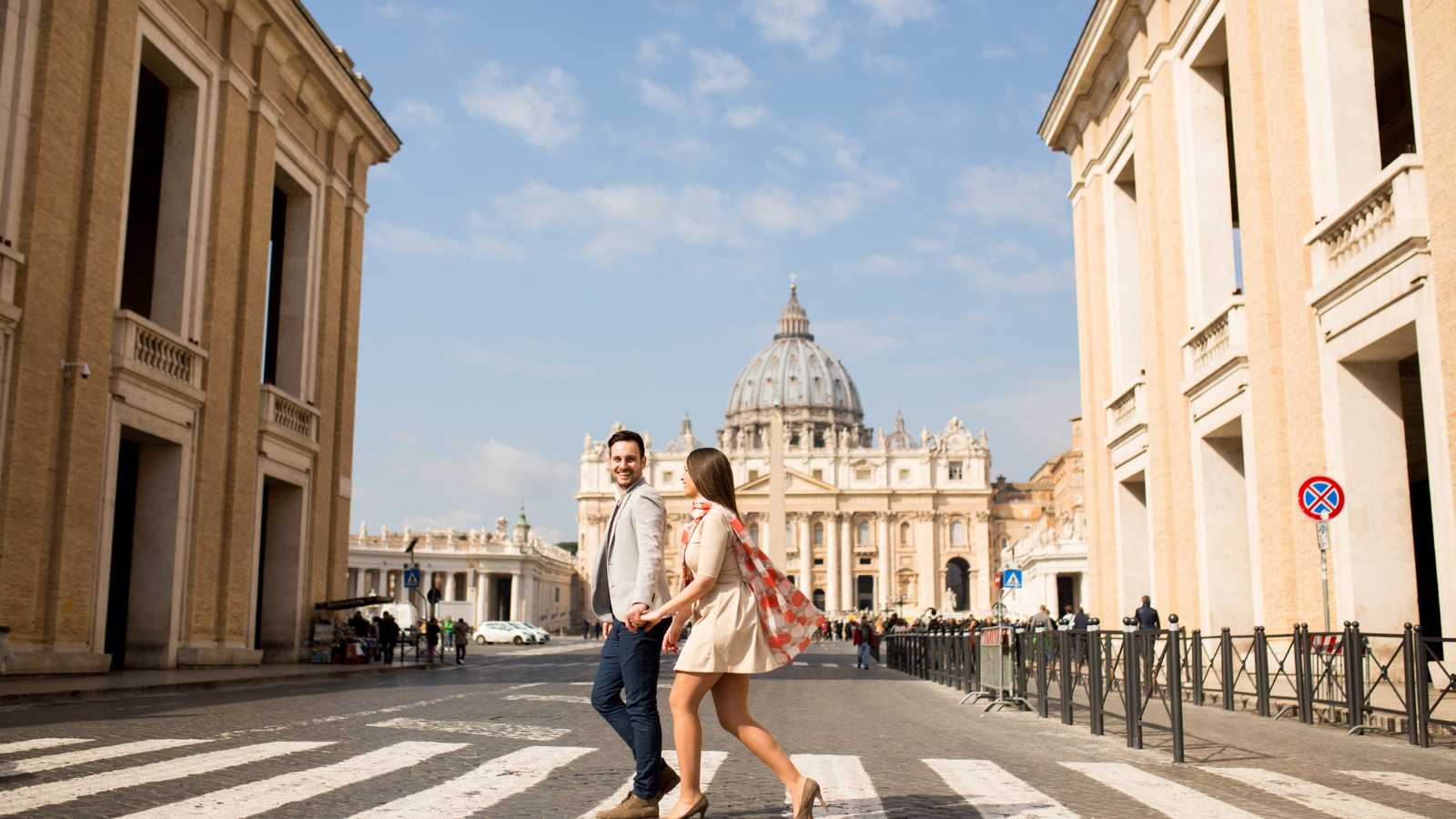 couple walking in Rome