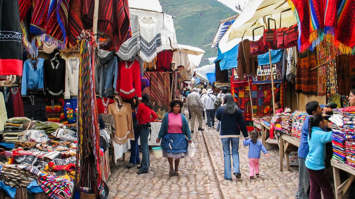 Peru market