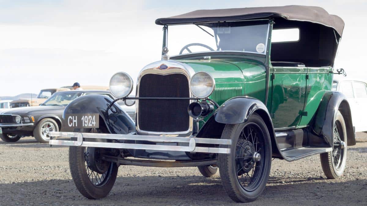 Ford Model T 4
