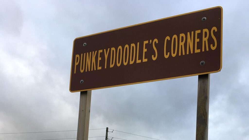 Punkeydoodles-Corners