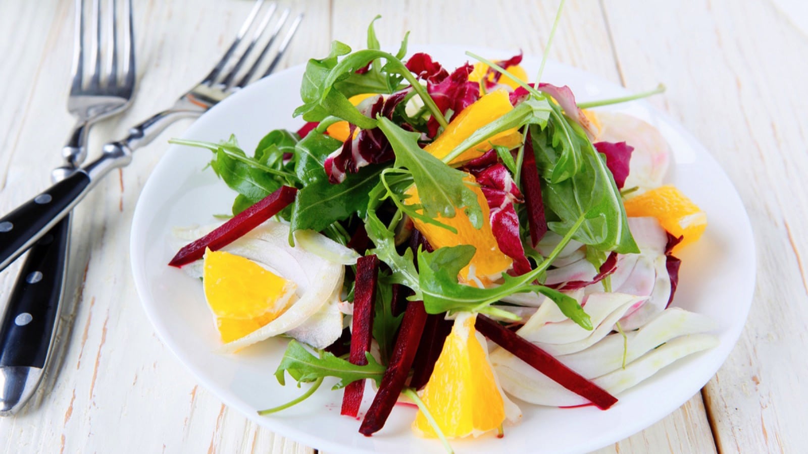 Beet salad with orange and fennel