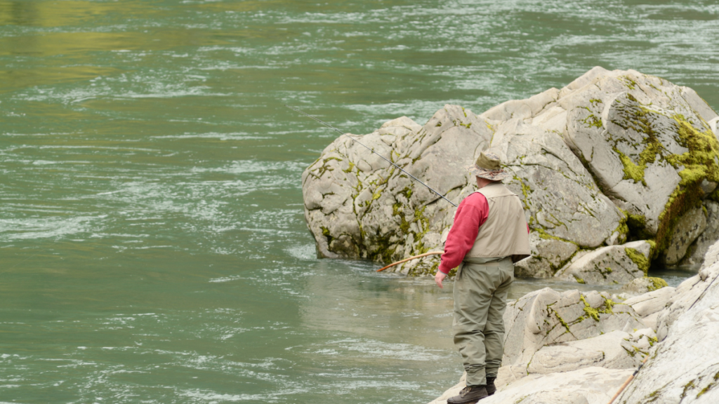 North Umpqua River, Oregon (Fly Fishing)