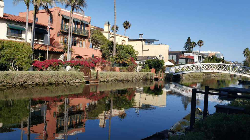 The Venice Canals Walkway