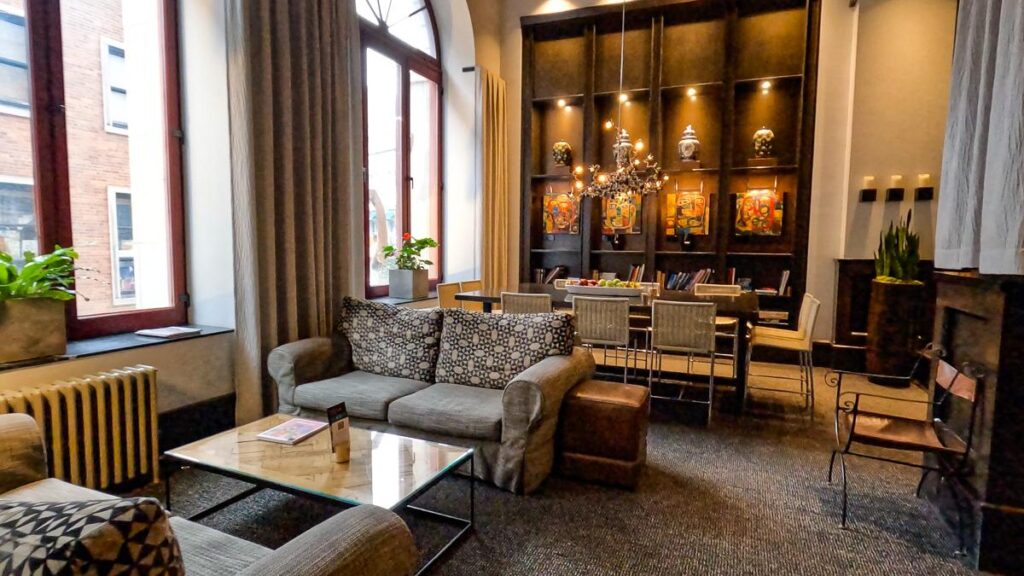 Le Germaine lobby in Quebec